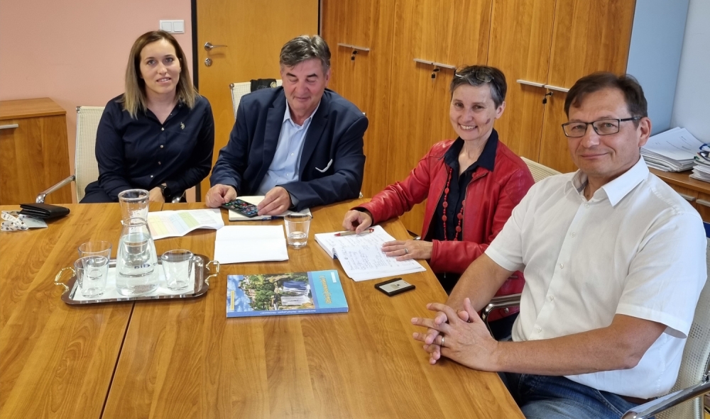 Bosanski jezik od septembra v nekaterih slovenskih osnovnih šolah